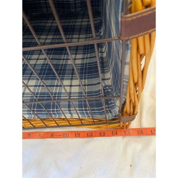 Medium Wicker Pet Carrier Plaid Lining Cat Dog Travel Vacation Luggage - Picture 16 of 16